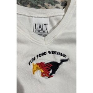 Vintage Ladies Fun Ford Weekend Sleeveless V-Neck White Shirt Small/Medium